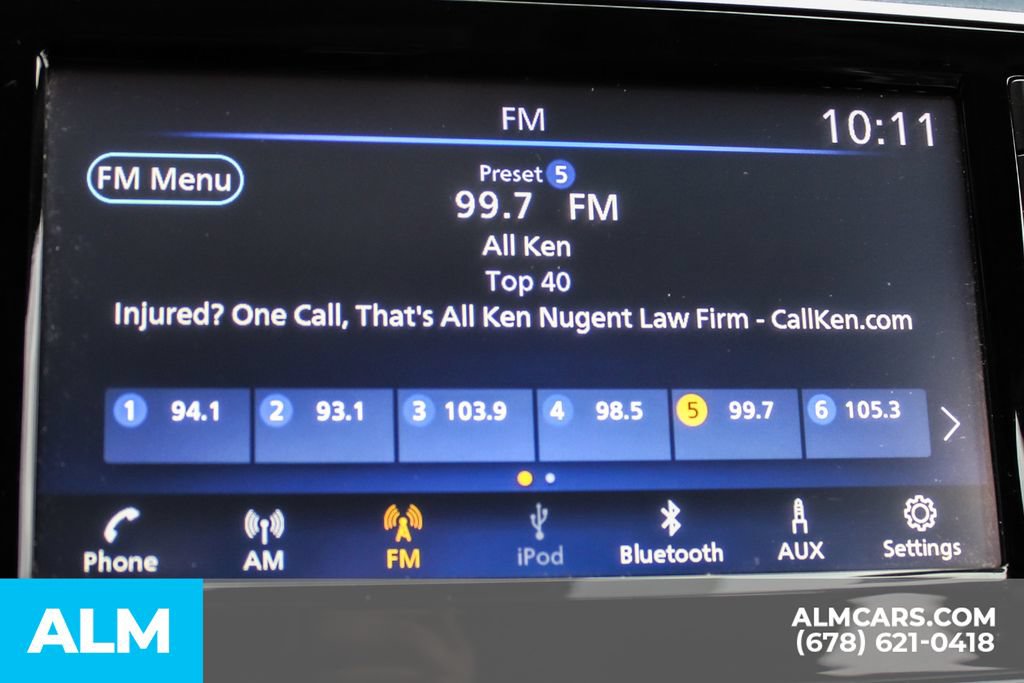 Used 2024 Nissan Versa SV FWD image 31