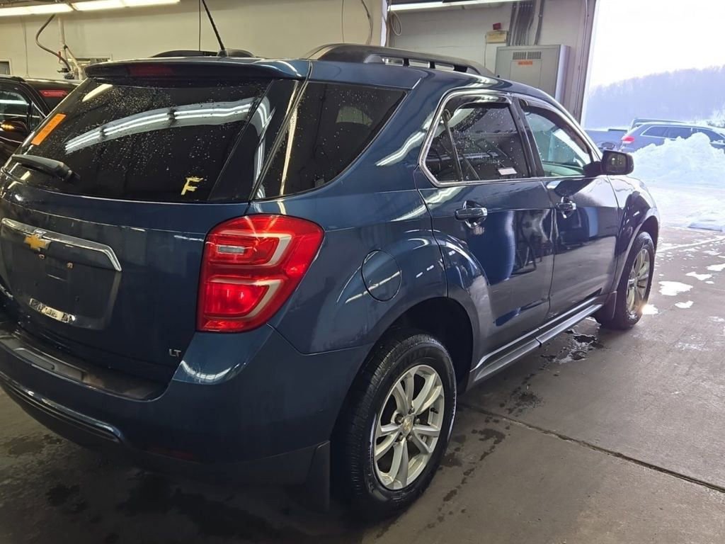 Used 2017 Chevrolet Equinox LT w/ Convenience Package image 5