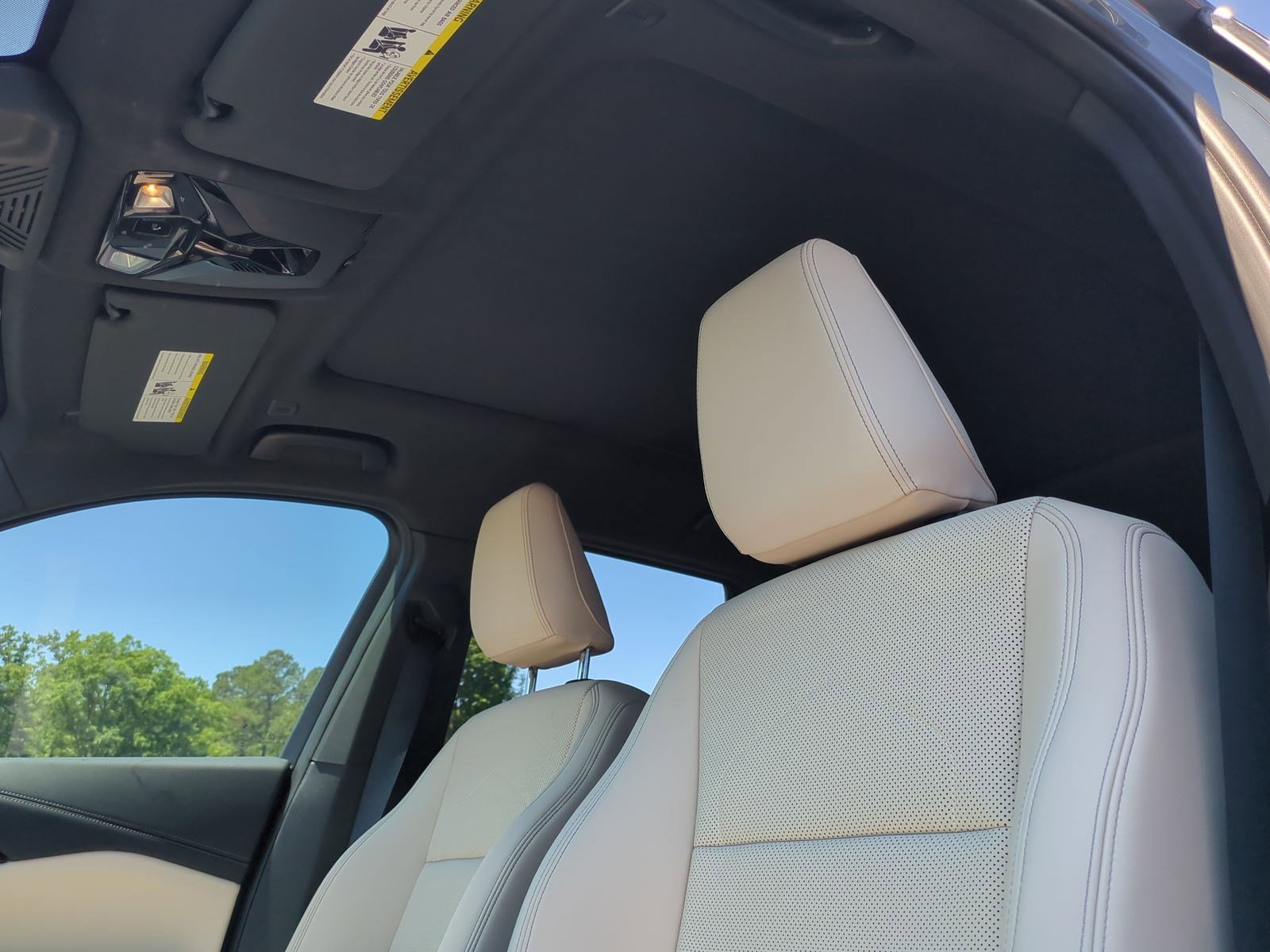 Certified 2023 BMW X1 xDrive28i w/ Premium Package AWD/4WD image 16