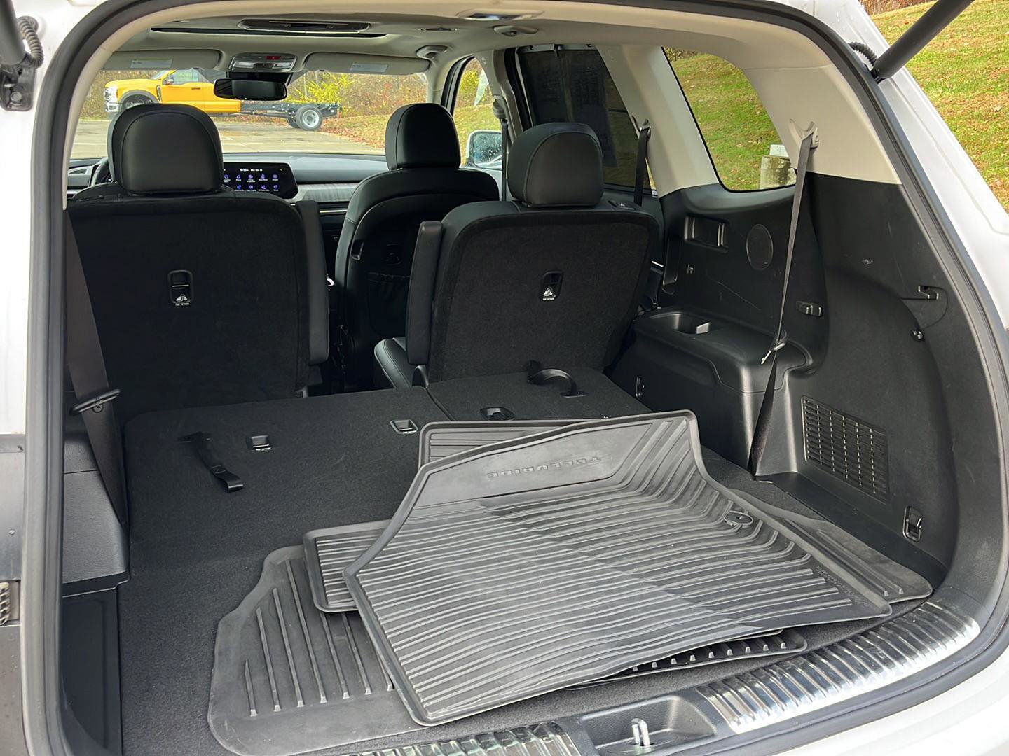 Used 2024 Kia Telluride SX image 19