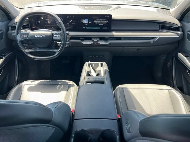 Certified 2024 Kia EV9 Light Long Range RWD image 14