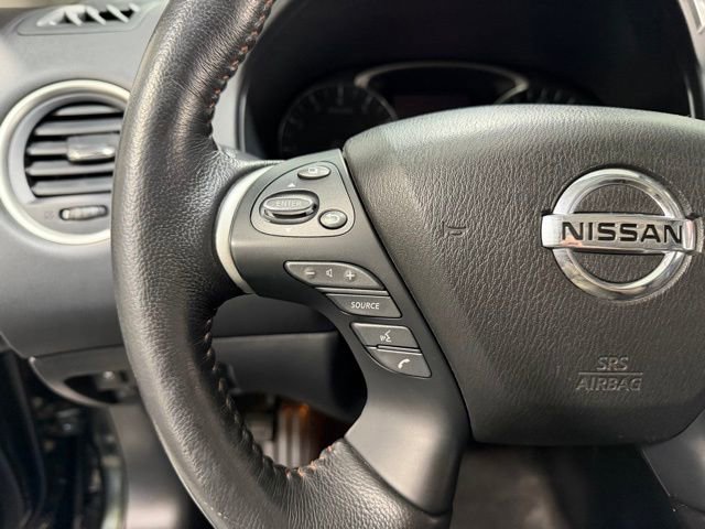 Used 2020 Nissan Pathfinder SL image 21