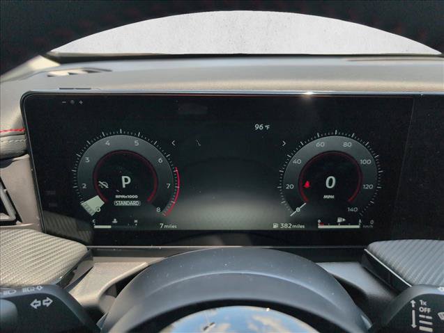 New 2025 Nissan Kicks SR w/ Illumination Package FWD image 10