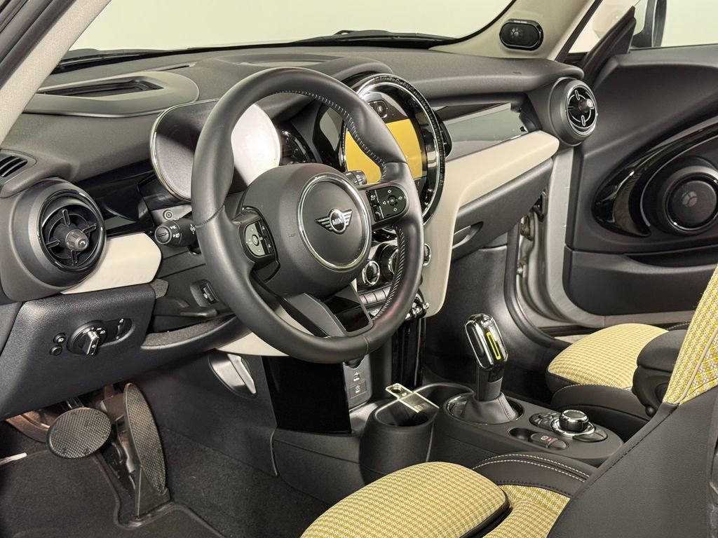 Certified 2024 MINI Cooper SE image 14