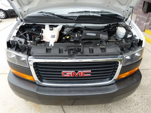 Used 2020 GMC Savana 2500 w/ Driver Convenience Package RWD image 9