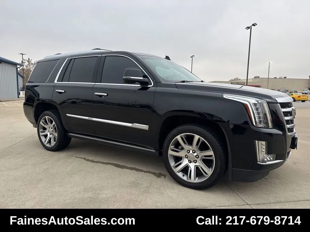 Used 2015 Cadillac Escalade Premium image 29