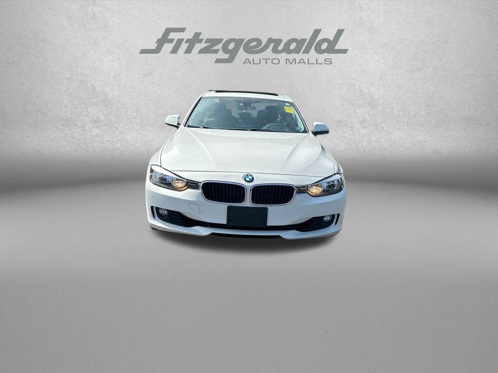 Used 2015 BMW 328i xDrive Sedan AWD/4WD image 2