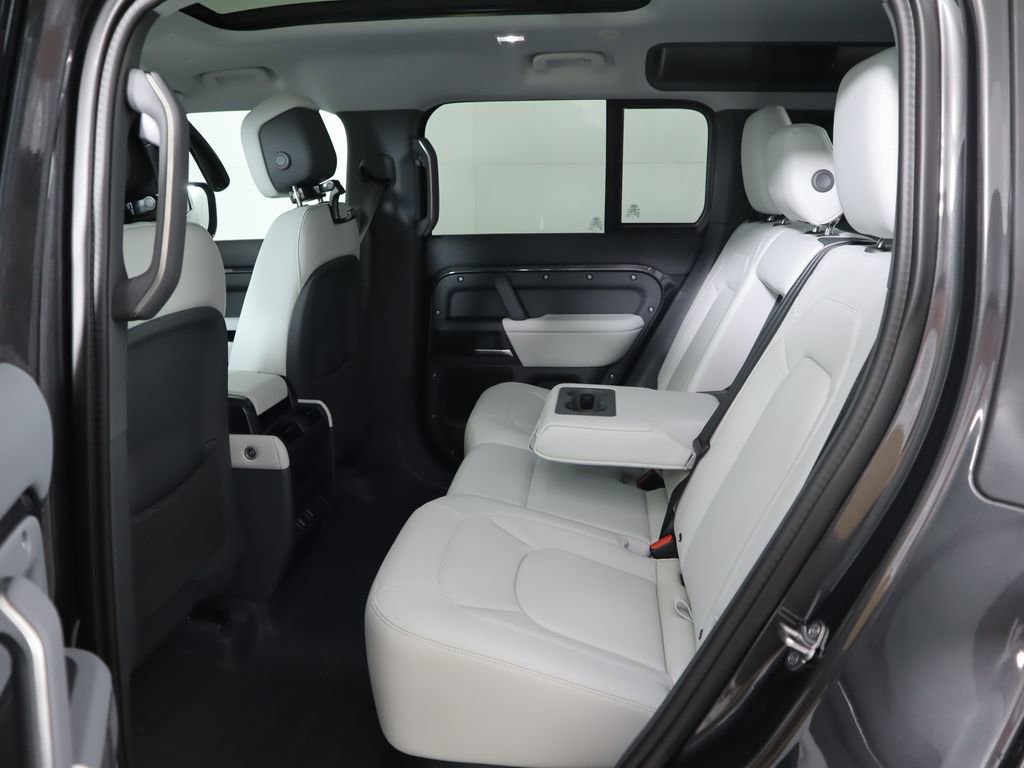 New 2026 Land Rover Defender 110 S image 21