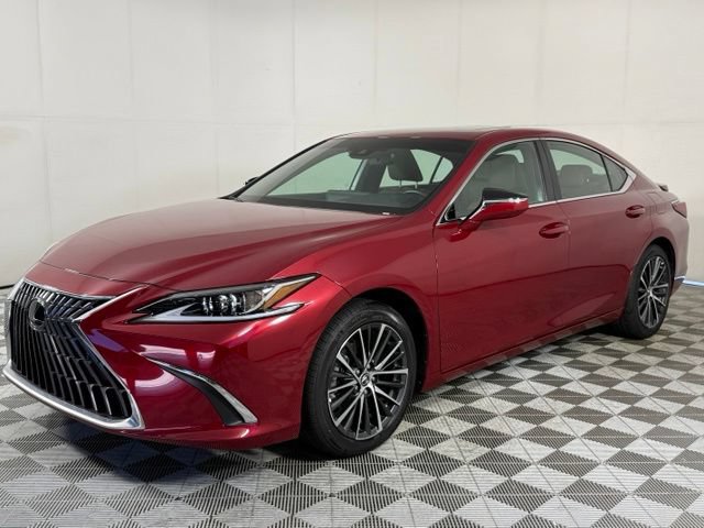 Used 2025 Lexus ES 300h w/ Premium Package FWD image 2