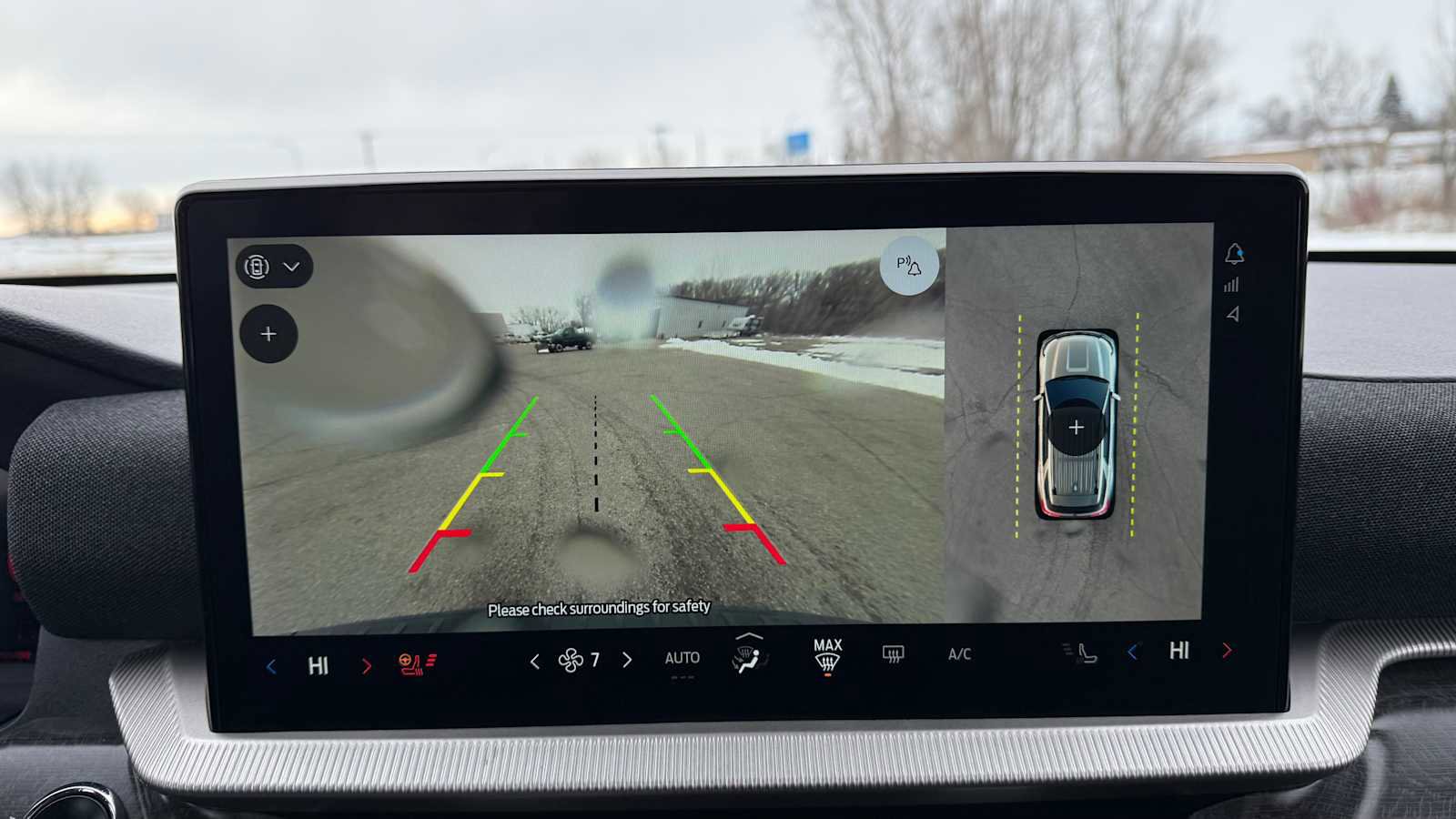 Used 2025 Ford Explorer Platinum w/ LUX Leather Package image 23