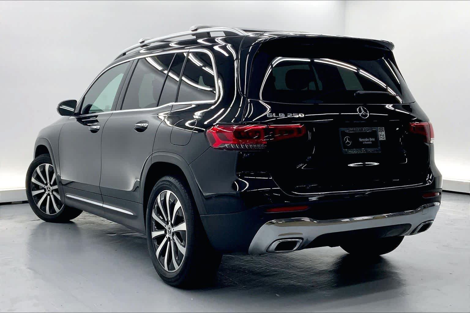 Certified 2022 Mercedes-Benz GLB 250 image 2