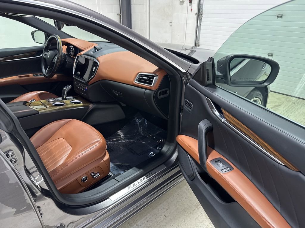 Used 2021 Maserati Ghibli S GranLusso AWD/4WD image 47