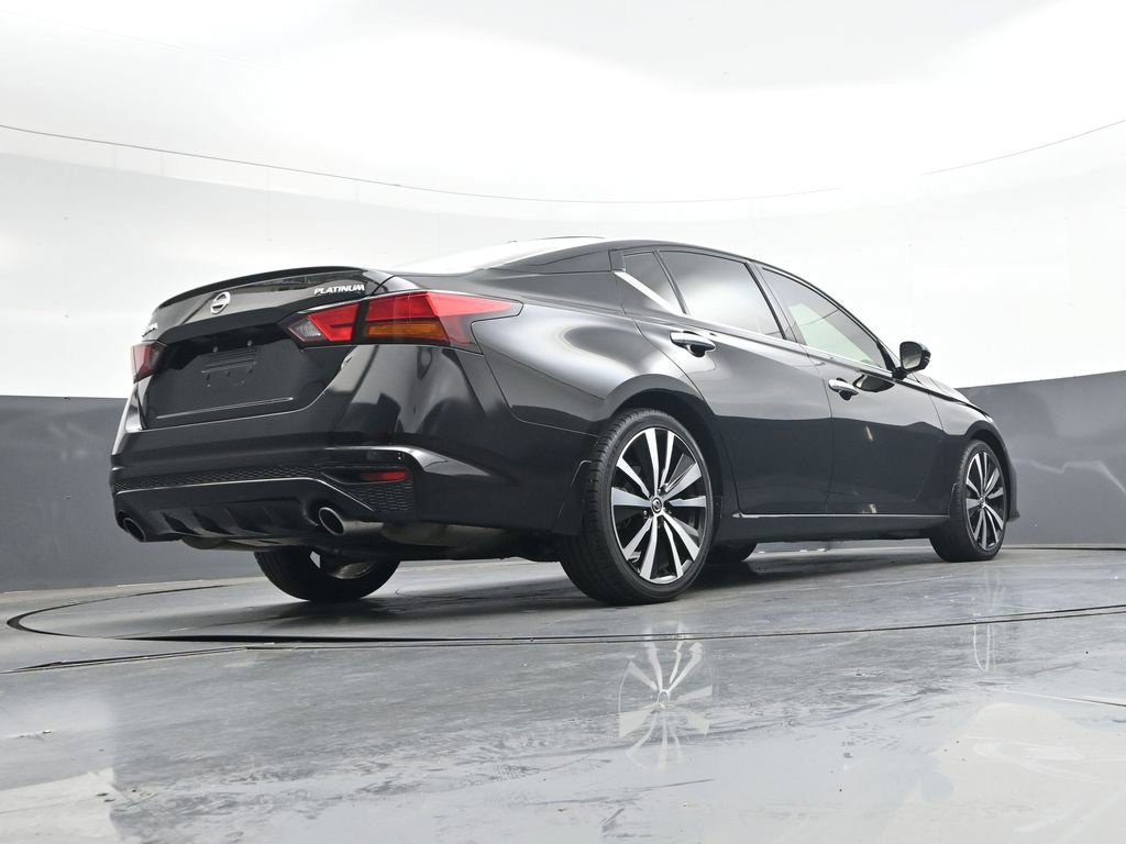 Used 2019 Nissan Altima 2.5 Platinum FWD image 38