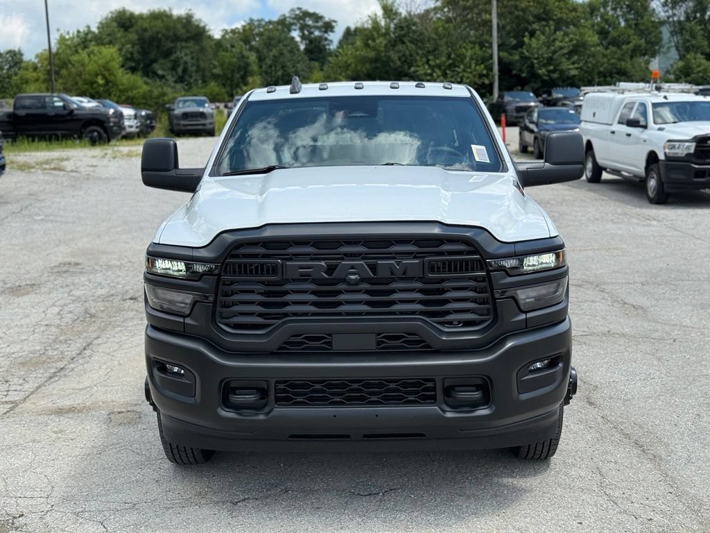 New 2026 RAM 3500 Tradesman AWD/4WD image 3