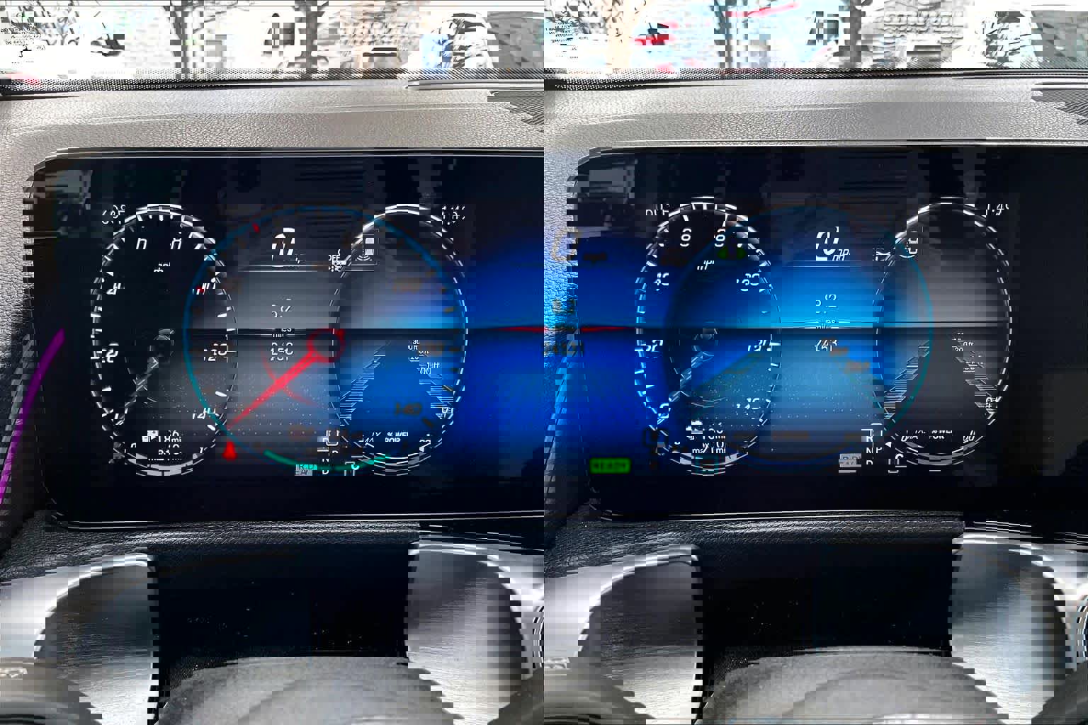 Certified 2023 Mercedes-Benz EQB 300 4MATIC image 27