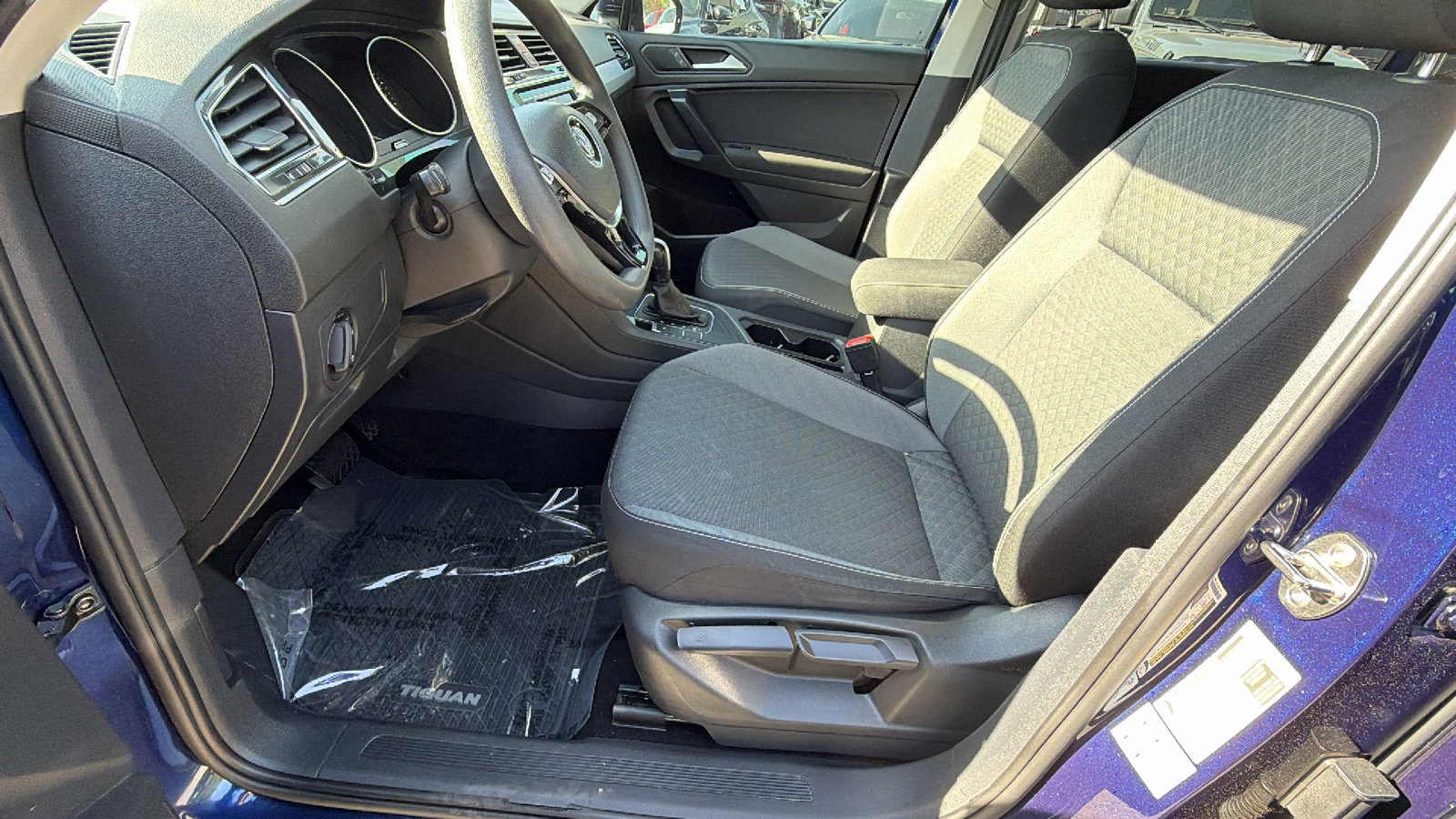 Used 2021 Volkswagen Tiguan S FWD image 16