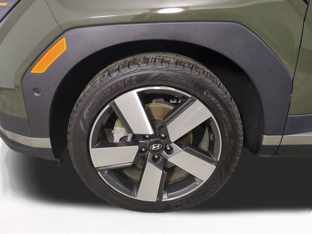 Used 2024 Hyundai Santa Fe Limited image 11