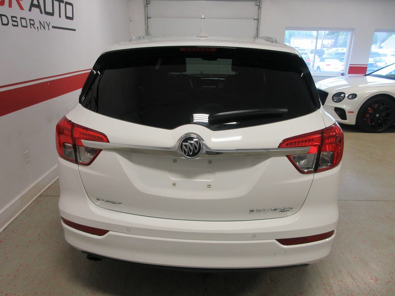 Used 2017 Buick Envision Essence AWD/4WD image 13
