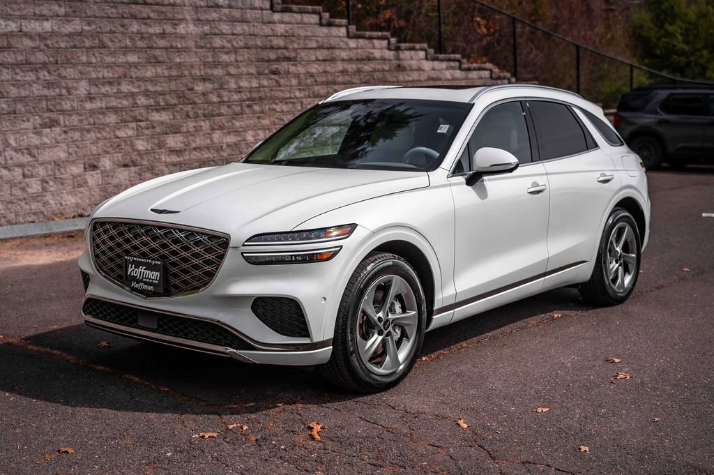 Used 2026 Genesis GV70 2.5T Advanced image 10