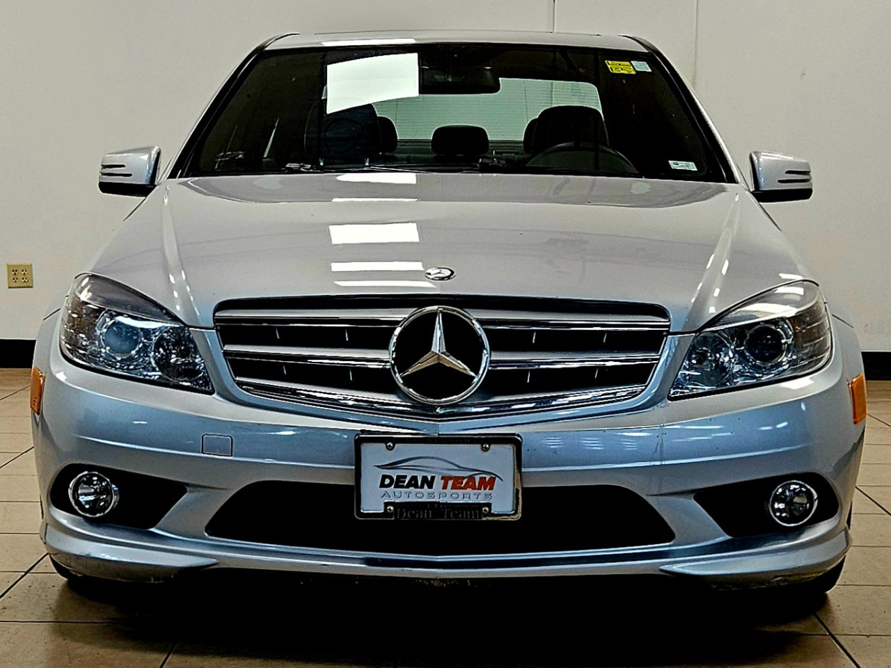 Used 2010 Mercedes-Benz C 300 4MATIC Sedan image 2