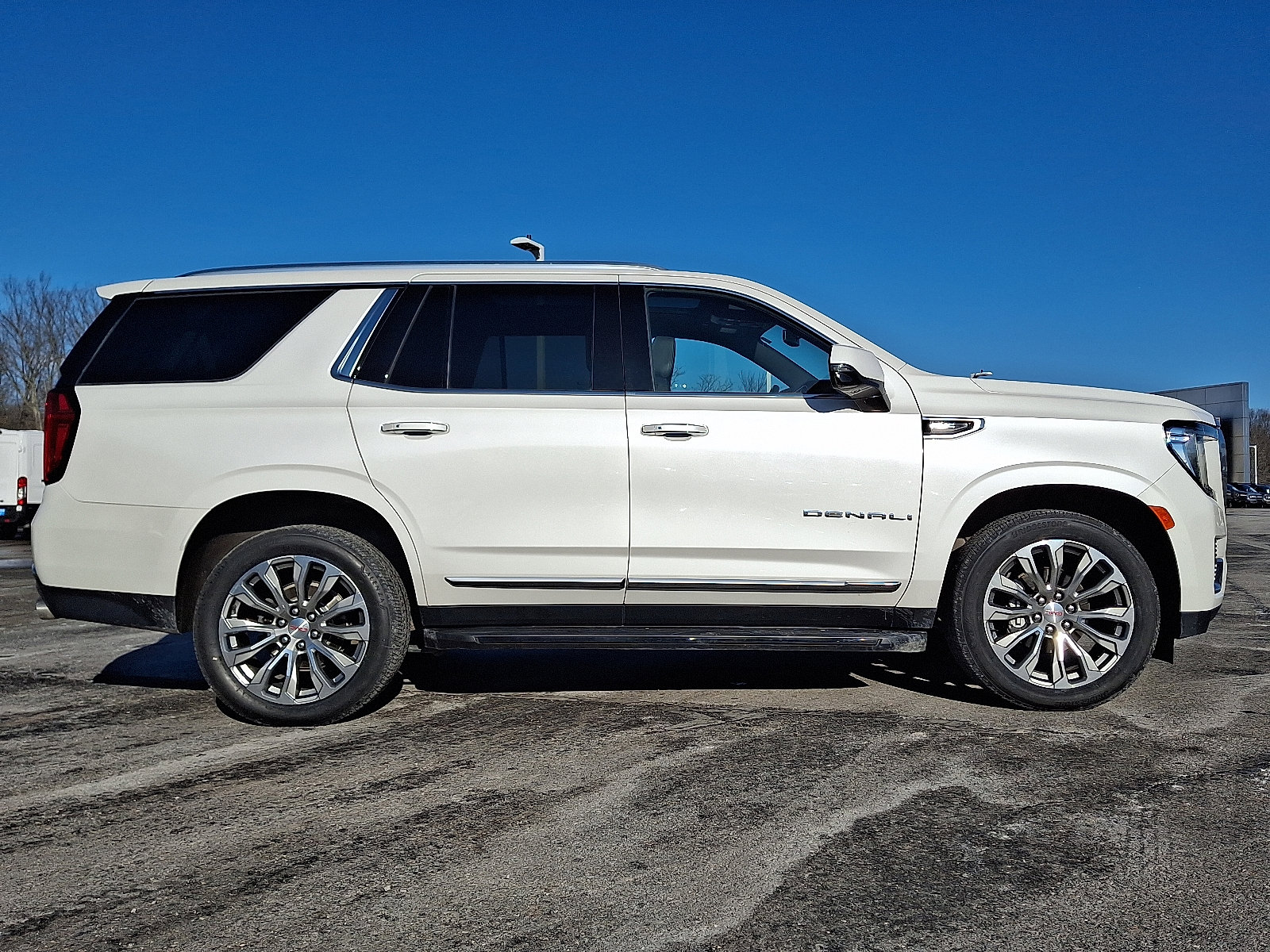 Certified 2021 GMC Yukon Denali w/ LPO, Illumination Package image 7