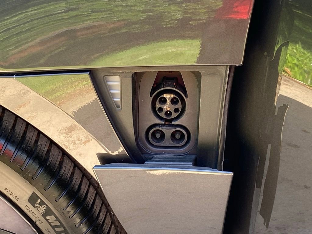 Used 2024 Lucid Air Pure image 15