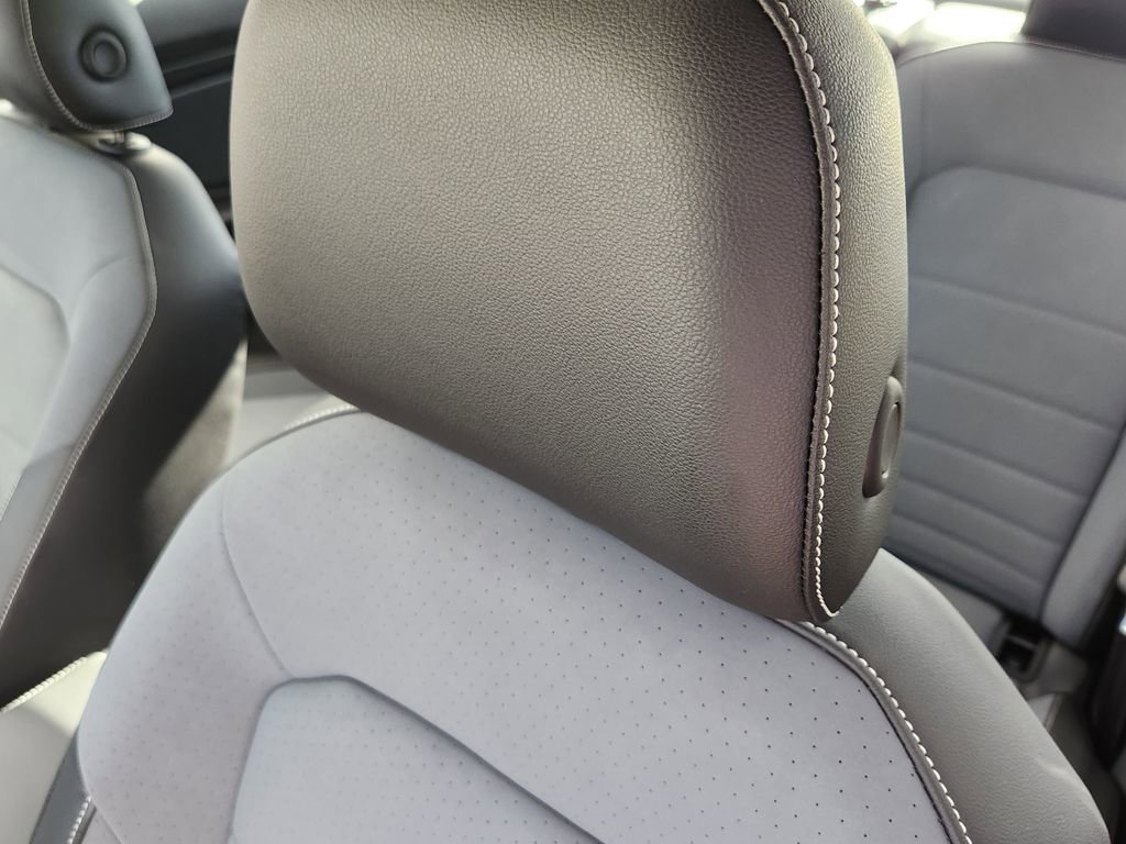 New 2026 Volkswagen Jetta SE image 5