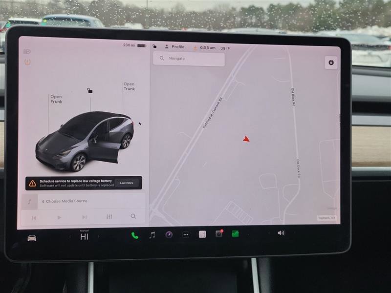 Used 2020 Tesla Model Y Long Range image 3