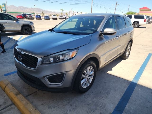 Used 2016 Kia Sorento L image 5