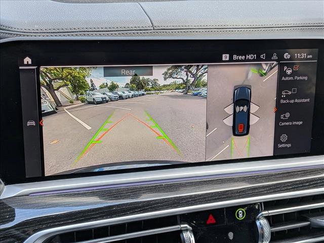 Used 2020 BMW X7 xDrive40i w/ M Sport Package AWD/4WD image 13