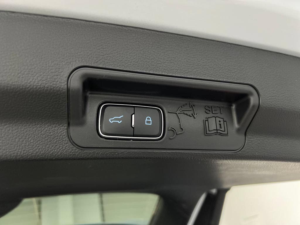 Used 2026 Ford Explorer ST-Line AWD/4WD image 46