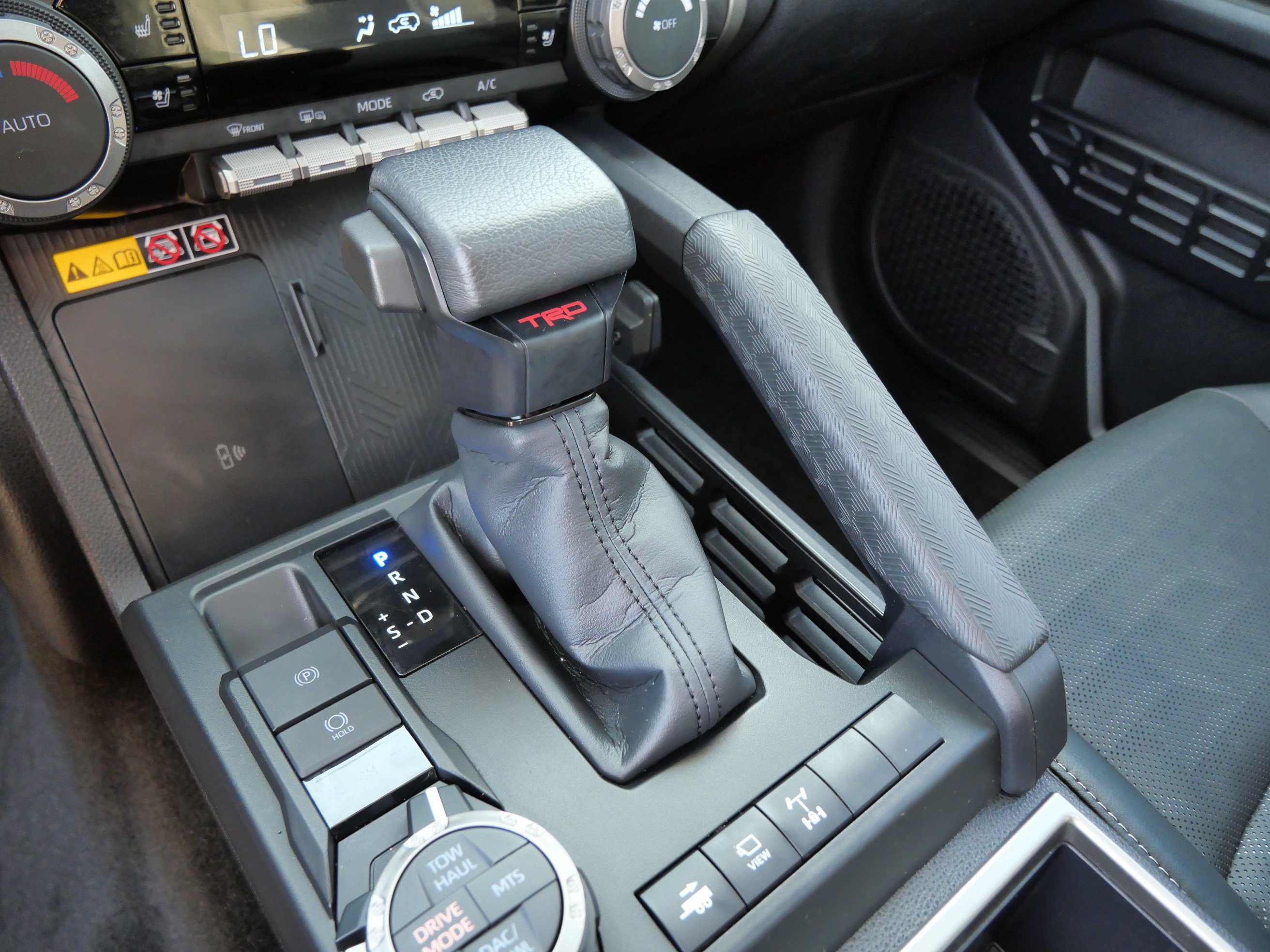 Certified 2026 Toyota 4Runner TRD Off-Road Premium w/ Tow Technology Package AWD/4WD image 25