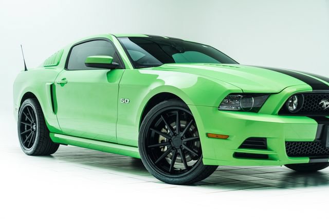 Used 2014 Ford Mustang GT Premium w/ Electronics Package RWD image 3