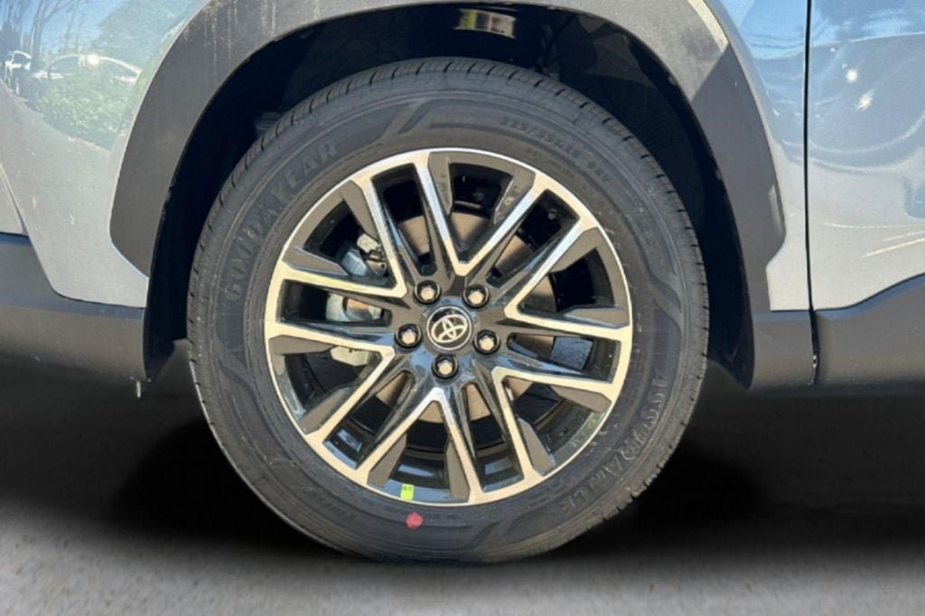 New 2026 Toyota Corolla Cross XLE FWD image 13