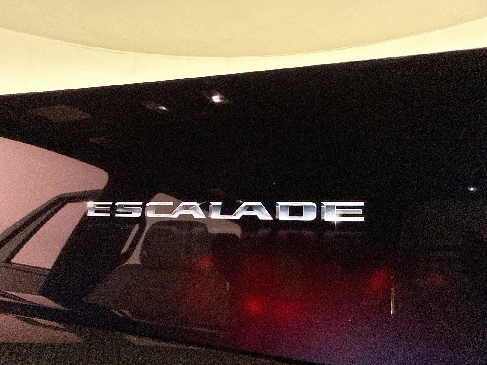 Used 2025 Cadillac Escalade V w/ LPO, ONYX Package AWD/4WD image 40