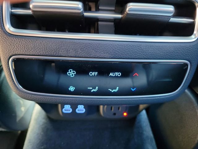 New 2026 Genesis GV70 2.5T Sport Prestige AWD/4WD image 33