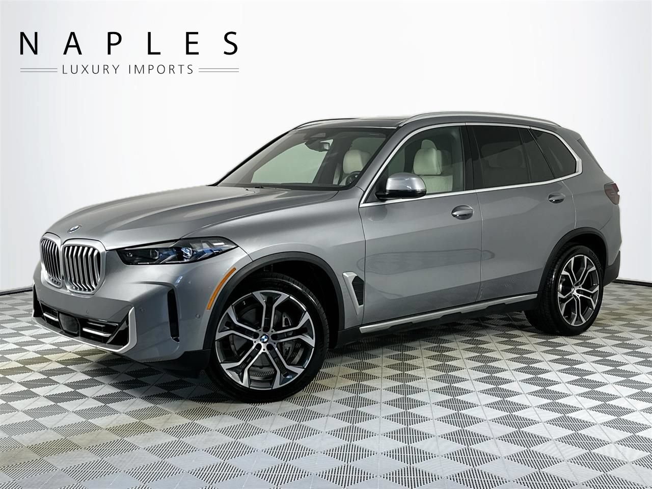 Used 2025 BMW X5 sDrive40i w/ Climate Comfort Package