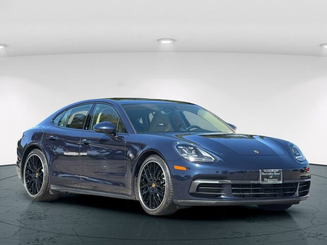 Used 2018 Porsche Panamera image 9