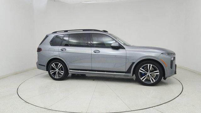 Used 2026 BMW X7 xDrive40i image 23