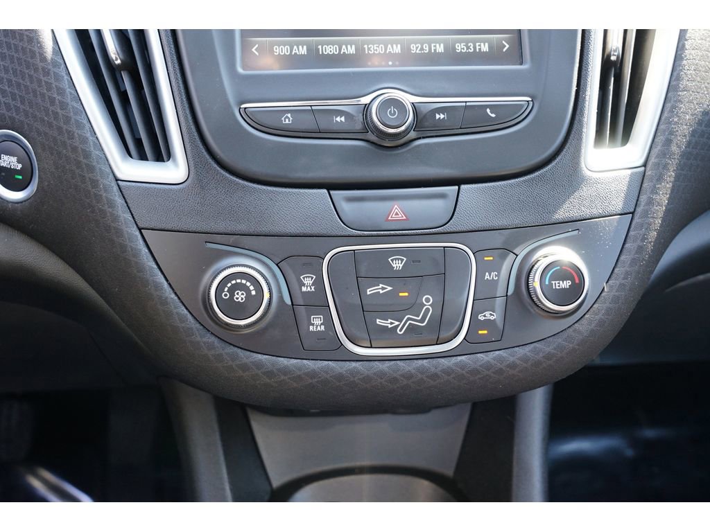 Used 2018 Chevrolet Malibu LS image 24