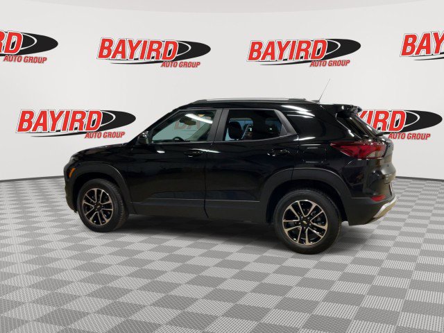 Used 2025 Chevrolet TrailBlazer LT AWD/4WD image 7