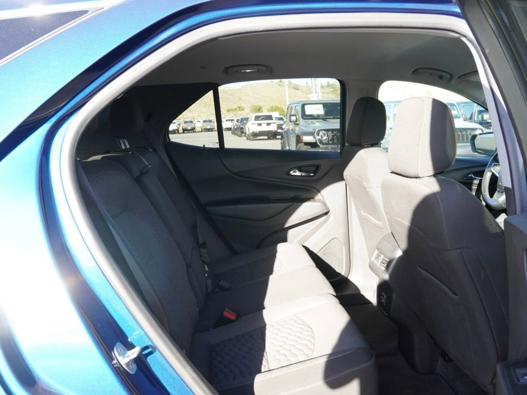 Used 2021 Chevrolet Equinox LT image 24