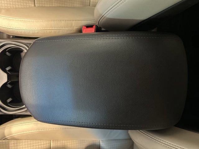 Used 2013 Hyundai Santa Fe GLS FWD image 90