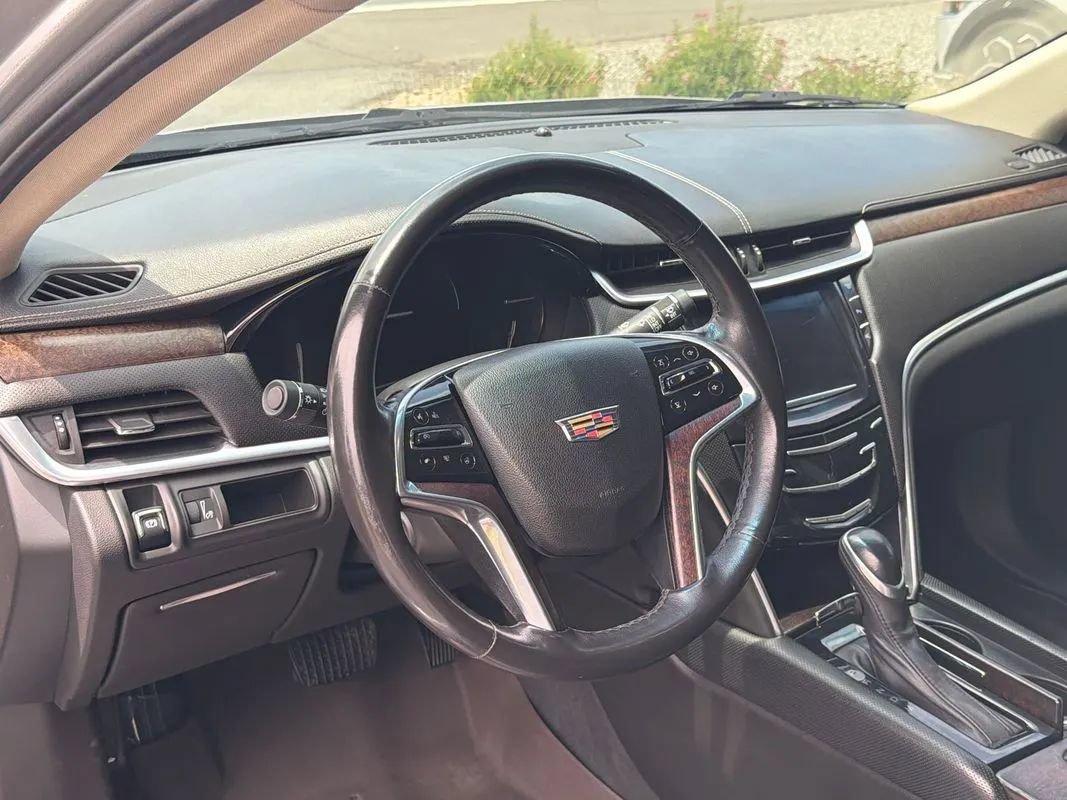 Used 2018 Cadillac XTS Luxury FWD image 46