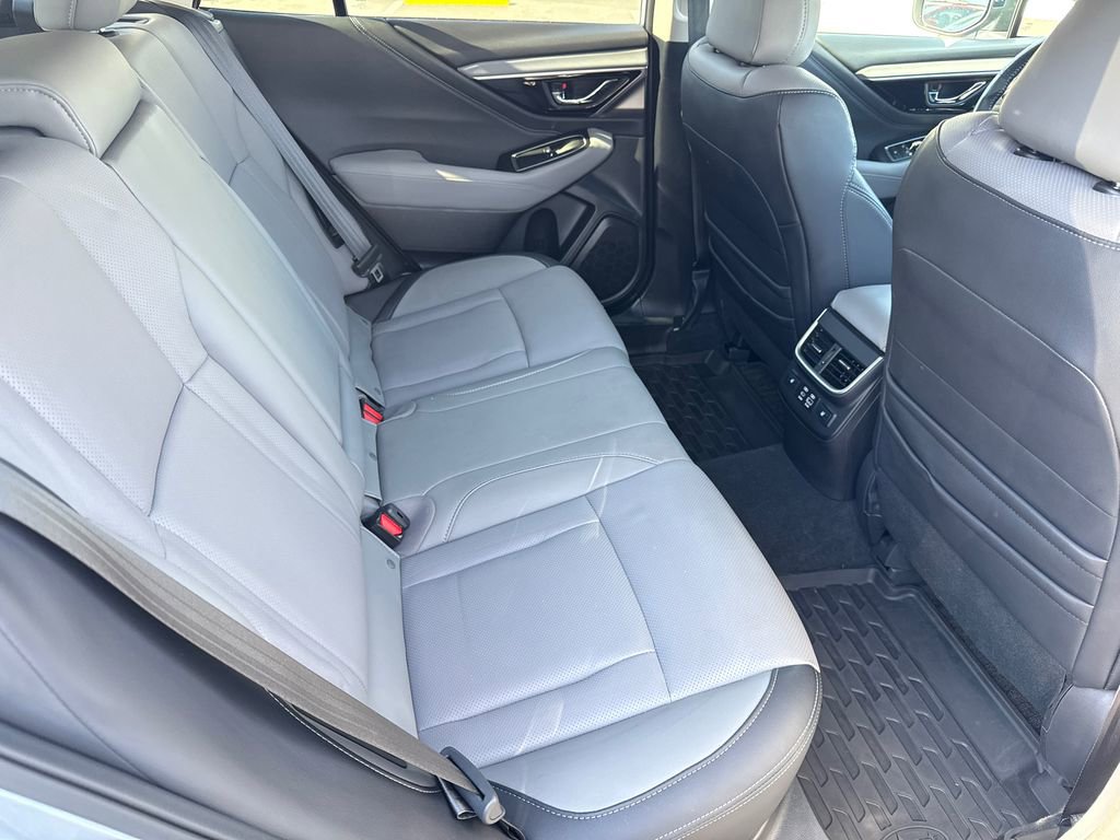 Used 2023 Subaru Outback Limited AWD/4WD image 17