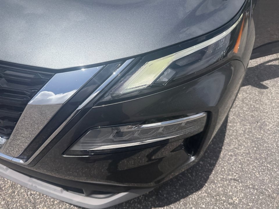 Certified 2022 Nissan Rogue SV FWD image 30