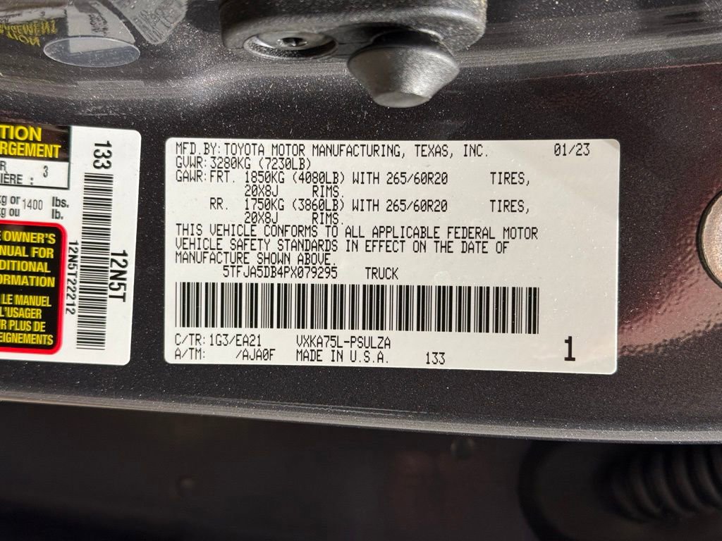 Used 2023 Toyota Tundra Limited image 29