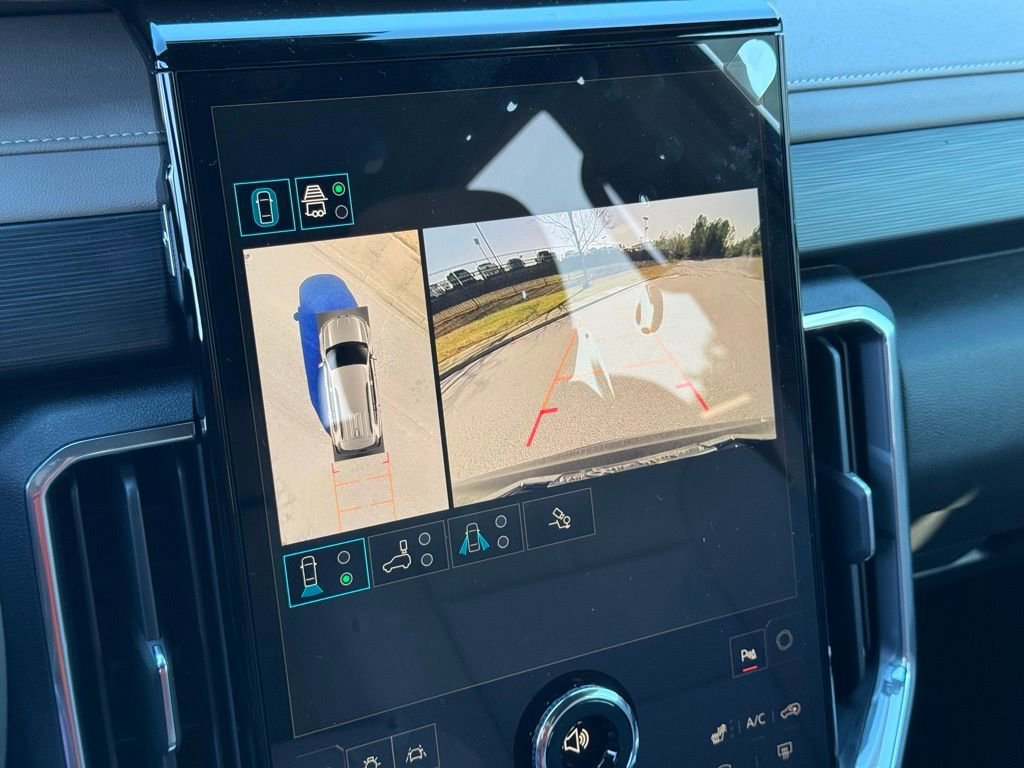 New 2026 GMC Acadia Elevation image 32