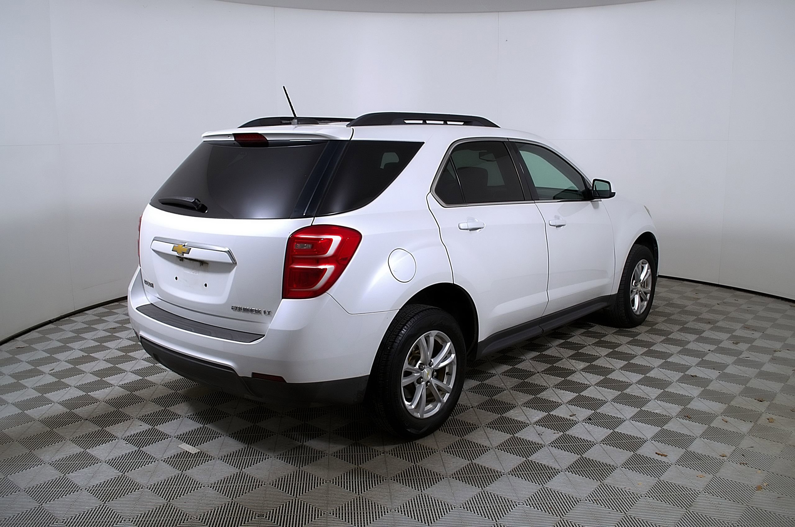 Used 2016 Chevrolet Equinox LT w/ Convenience Package FWD image 7
