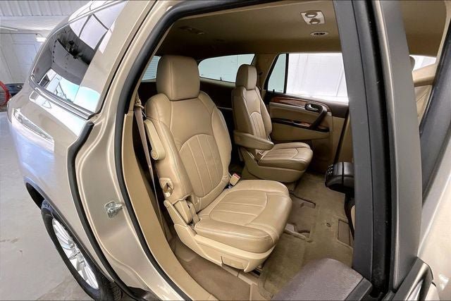 Used 2012 Buick Enclave Leather w/ Trailering Provision Package FWD image 18